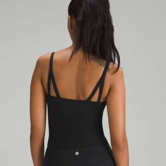Lululemon Strappy Nulu Shelf Bra Sports Tank Top Black Size 6 - Picture 1 of 8